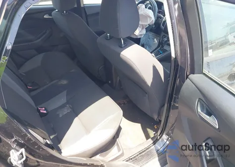 2013 Ford Focus Se z USA, uszkodzony, nr VIN 1FADP3F29DL149444